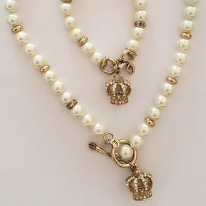 Juicy Couture necklace and bracelet set
